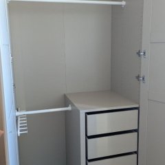 Organização interna do roupeiro.