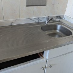 Mais um foco de teto instalado.