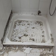 Base antiga durante remoção