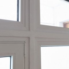 Detalhe de uma fissura a ser reparada.