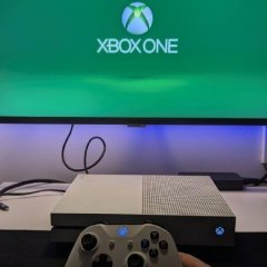 Xbox One S a funcionar