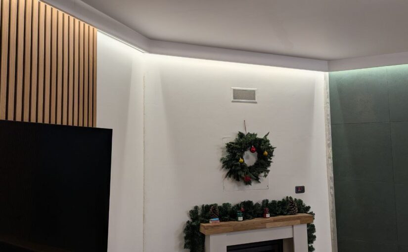 Iluminação LED e Controlo Sem Fios: Projeto em Gaia