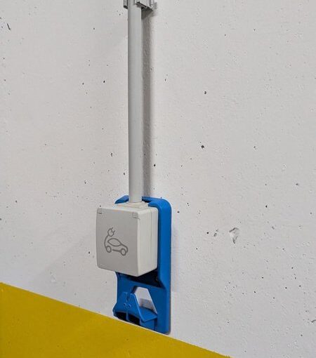 Instalação de Tomada para Carregamento de Carro Elétrico em Garagem de Condomínio